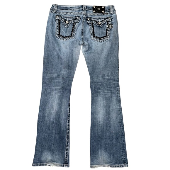 Miss Me Easy Boot Jeans Womens 30 Distressed Flawed Inner Thigh Wear Stretch - Picture 2 of 10